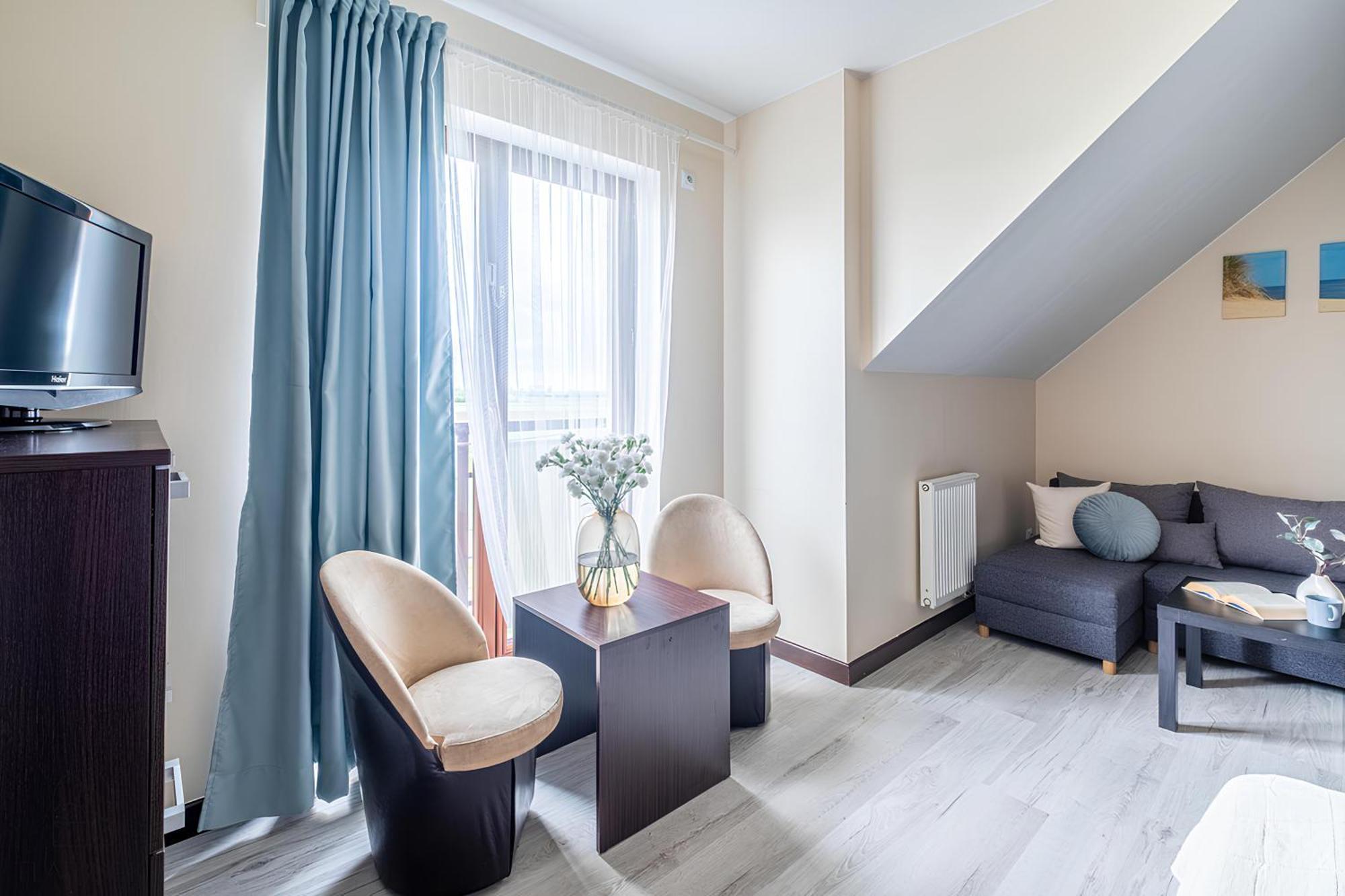 Sztutowo Lazurowy Dwor - Apartamenty Oraz Pokoje Z Basenem I Parkingiem Esterno foto